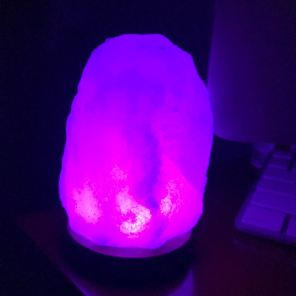 Multicolor salt lamp - Picture 4 of 6
